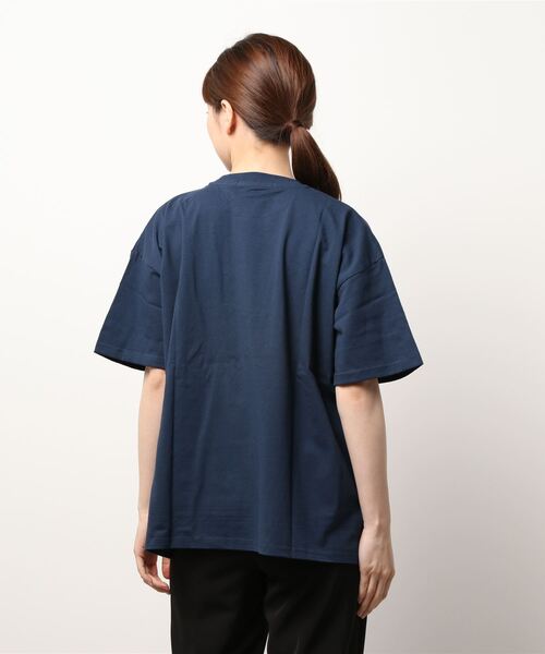 HONEYSUCKLE ROSE（ハニーサックルローズ）の「【HONEYSUCKLE ROSE】ビッグロゴプリントＴ（Tシャツ/カットソー・レディース・ホワイト/ネイビー/グリーン・M/L）」の5枚目の写真