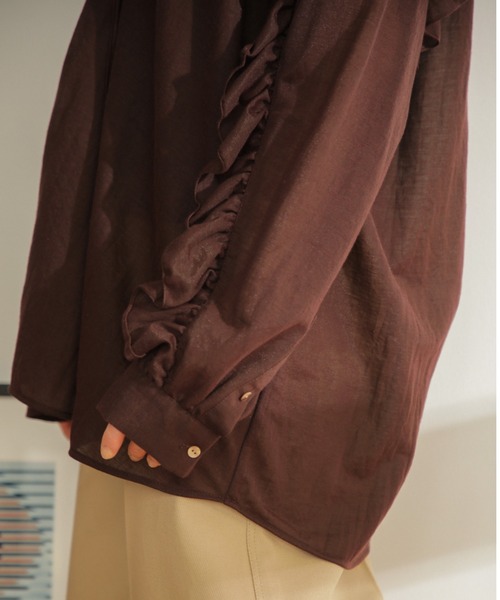 mici（ミチ）の「(mici)フリルシャツ（シャツ/ブラウス・レディース・ブラウン/オレンジ/ブラック・ONE SIZE/FREE）」の14枚目の写真