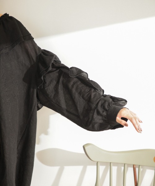 mici（ミチ）の「(mici)フリルシャツ（シャツ/ブラウス・レディース・ブラウン/オレンジ/ブラック・ONE SIZE/FREE）」の18枚目の写真