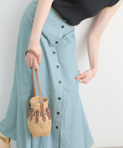 B.C STOCK（ベーセーストック）の「フロントボタン レースマーメイドスカート（スカート・レディース・ブラック/ホワイト/サックスブルー・FREE）」の22枚目の写真