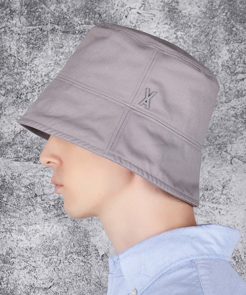 VARZAR（バザール）の「【VARZAR】 Stud Drop Over Fit Bucket Hat / スタッズ ドロップ オーバーフィット バケットハット（ハット・レディース・ホワイト/ブラック/グレー/ブルー/グリーン・FREE）」の7枚目の写真