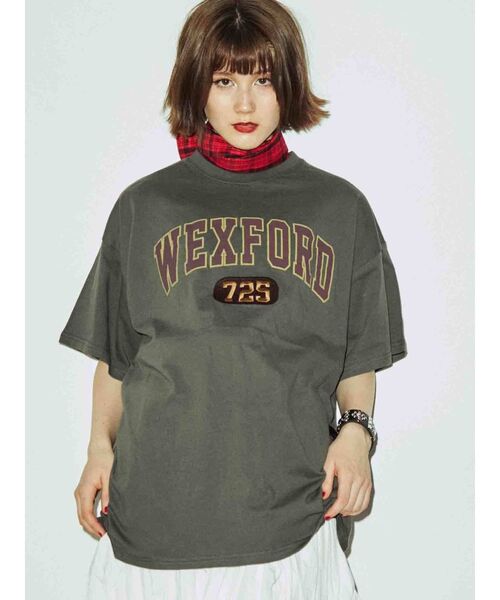 jouetie(ジュエティ)の「カレッジスーパーBIG Tシャツ(Tシャツ/カットソー・レディース・ブラック/オフホワイト/イエロー・MEDIUM)」の4枚目の写真