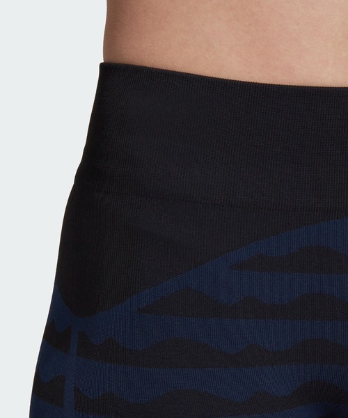 adidas（アディダス）の「マリメッコ AEROKNIT 7/8丈タイツ / ヨガウェア / アディダス（レディース）（レギンス/スパッツ・レディース・オレンジ/ブルー・MEDIUM/X-LARGE）」の7枚目の写真