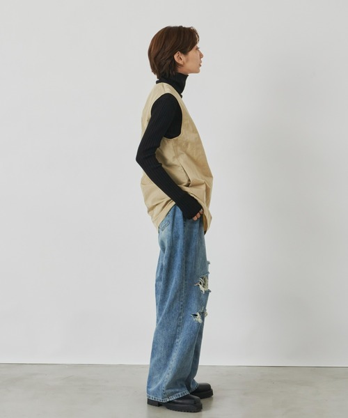 Auntie Rosa Holiday（アンティローザホリデー）の「ナイロン深Vベスト（ベスト・レディース・ブラック/ベージュ/カーキ・FREE）」の15枚目の写真