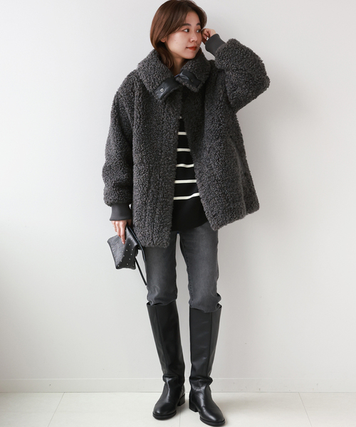 JOURNAL STANDARD relume（ジャーナルスタンダード　レリューム）の「カーリーフェイクファービックカラーブルゾン（ブルゾン・レディース・チャコールグレー/アイボリー/ブラウン系その他・FREE）」の5枚目の写真