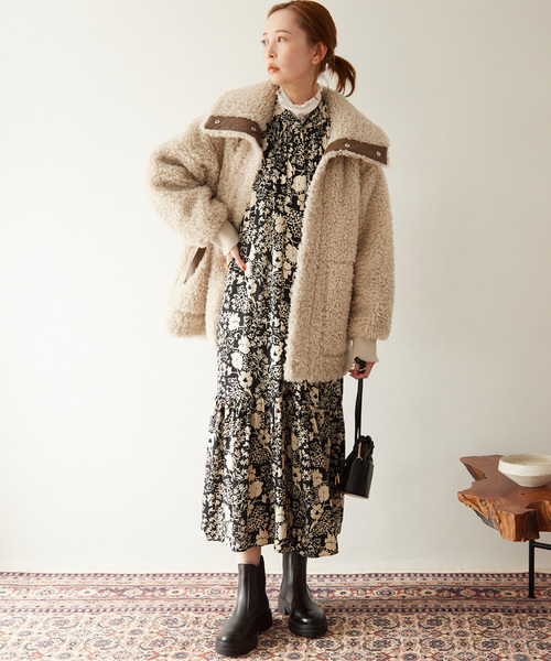 JOURNAL STANDARD relume（ジャーナルスタンダード　レリューム）の「カーリーフェイクファービックカラーブルゾン（ブルゾン・レディース・チャコールグレー/アイボリー/ブラウン系その他・FREE）」の22枚目の写真