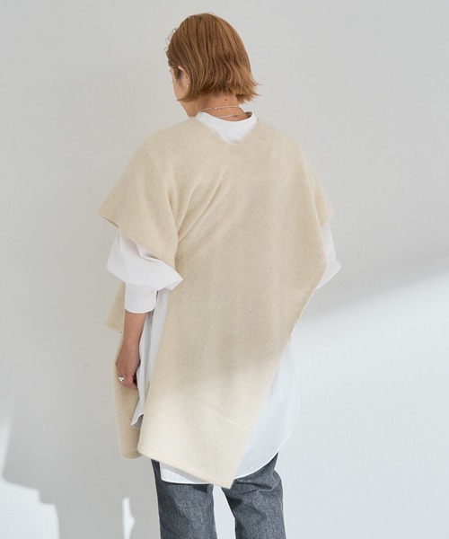 SHENERY（シーナリー）の「ホワイトヤクアレンジストール（ストール/ショール・レディース・オフホワイト/グリーン系その他・FREE）」の7枚目の写真