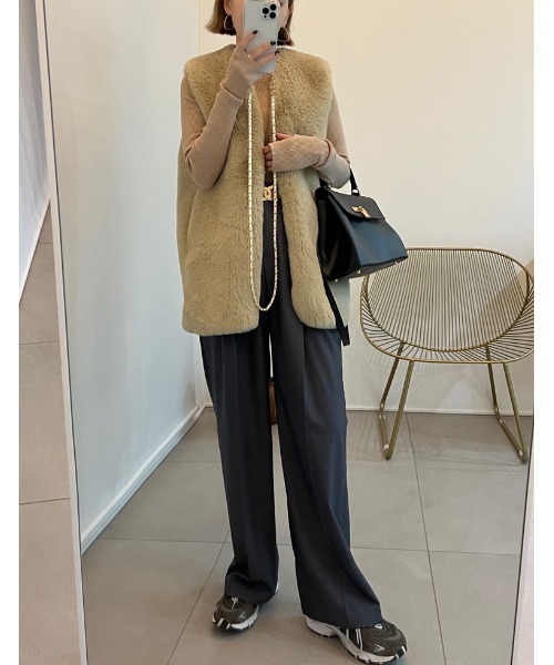 Re:EDIT（リエディ）の「指穴クルーネックリブニットトップス（ニット/セーター・レディース・ブルー/ベージュ/ブラック系その他/オレンジ/モカ/グリーン/ブラック/アイボリー/ブラウン/ライトグレー/イエロー/グリーン系その他/キャメル・LARGE/MEDIUM）」の15枚目の写真