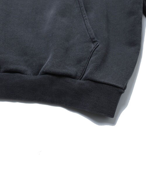 FREAK'S STORE（フリークスストア）の「FREAK'S STORE/フリークスストア HEAVY WEIGHT PIGMENT PIGMENT HOODY/フードパーカー（パーカー・メンズ・チャコール/ネイビー・SMALL/MEDIUM/LARGE）」の12枚目の写真