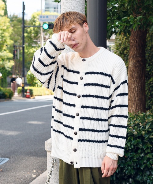 ONCILY(オンシェリー)の「BORDER KNIT CARDIGAN / ボーダーニットカーディガン(カーディガン/ボレロ・メンズ・ネイビー/オフホワイト・MEDIUM/LARGE)」の19枚目の写真