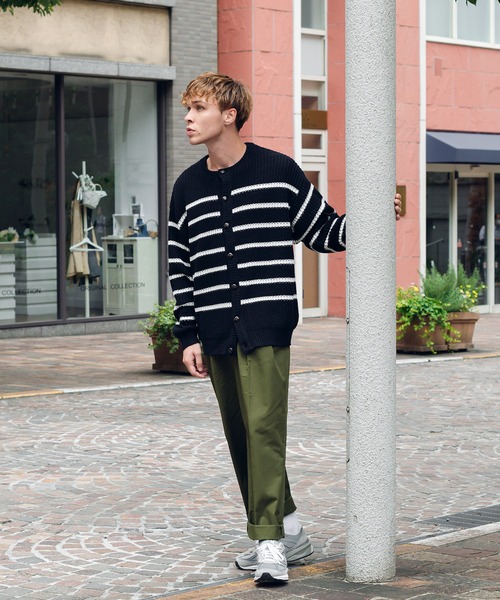 ONCILY(オンシェリー)の「BORDER KNIT CARDIGAN / ボーダーニットカーディガン(カーディガン/ボレロ・メンズ・ネイビー/オフホワイト・MEDIUM/LARGE)」の11枚目の写真