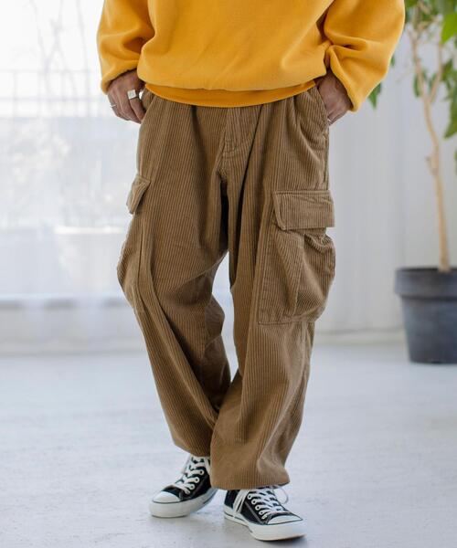 coen（コーエン）の「コーデュロイ6ポケットカーゴパンツ（カーゴパンツ・メンズ・ブラック/ベージュ・S/M/L/XL）」の4枚目の写真