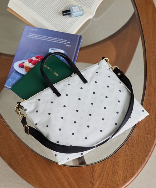 russet(ラシット)の「2WAYハンドルショルダーバッグ Pattern (CE-587)(ショルダーバッグ・レディース・ドット/ブラウン系カモフラージュ/ホワイト/ベージュ/インディゴブルー・FREE)」の15枚目の写真