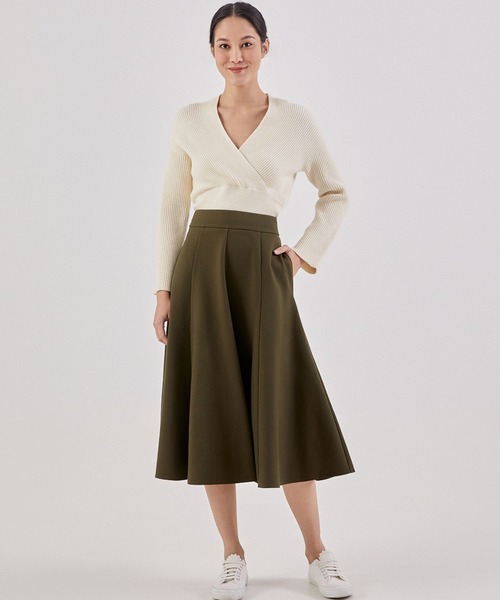 Love,Bonito(ラブボニート)の「ギャビー パネル フレアスカート(スカート・レディース・カーキ系/ブラック・SMALL/MEDIUM/LARGE/X-SMALL)」の13枚目の写真