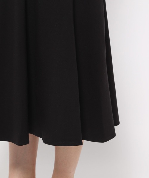 Love,Bonito(ラブボニート)の「ギャビー パネル フレアスカート(スカート・レディース・カーキ系/ブラック・SMALL/MEDIUM/LARGE/X-SMALL)」の16枚目の写真