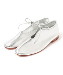 Martiniano BOOTIE メタリックフラットシューズ
