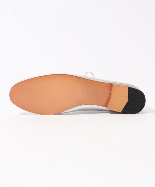 TOMORROWLAND (トゥモローランド)の「Martiniano BOOTIE メタリックフラットシューズ(その他シューズ・レディース・シルバー系その他・37)」の4枚目の写真