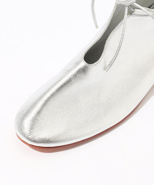 TOMORROWLAND (トゥモローランド)の「Martiniano BOOTIE メタリックフラットシューズ(その他シューズ・レディース・シルバー系その他・37)」の6枚目の写真