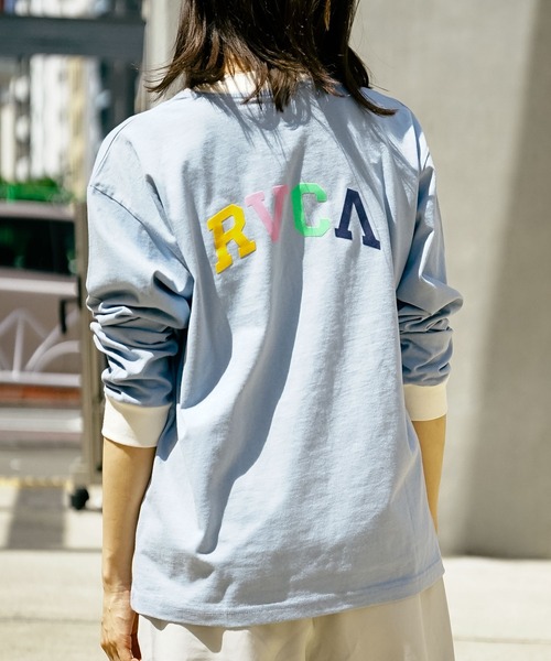 RVCA（ルーカ）の「RVCA レディース  ARCHED RVCA LONG SLEECE RINGER TEE ロングスリーブＴシャツ【2023年春夏モデル】/ルーカバックプリントロゴ長袖ロンT（Tシャツ/カットソー・レディース・ブルー/ブラック/ホワイト・LARGE/SMALL/MEDIUM）」の19枚目の写真