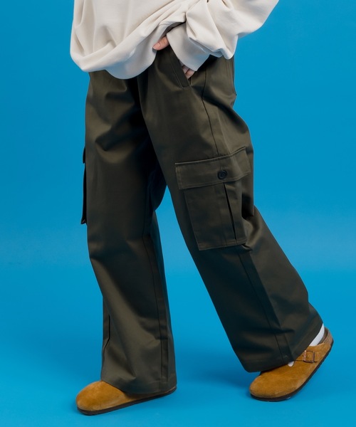 MUHET(ミュエータ)の「ミリタリーカーゴパンツ(カーゴパンツ・レディース・ベージュ/ブラック/カーキ・X-LARGE/SMALL/MEDIUM)」の3枚目の写真