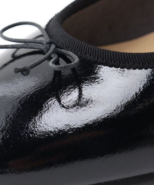 LE TALON(ルタロン)の「ラウンドエナメルバレエ(バレエシューズ・レディース・ブラックミックス・22.5cm/23cm/23.5cm/24cm/24.5cm/22cm/25cm/21.5/25.5cm/21)」の9枚目の写真