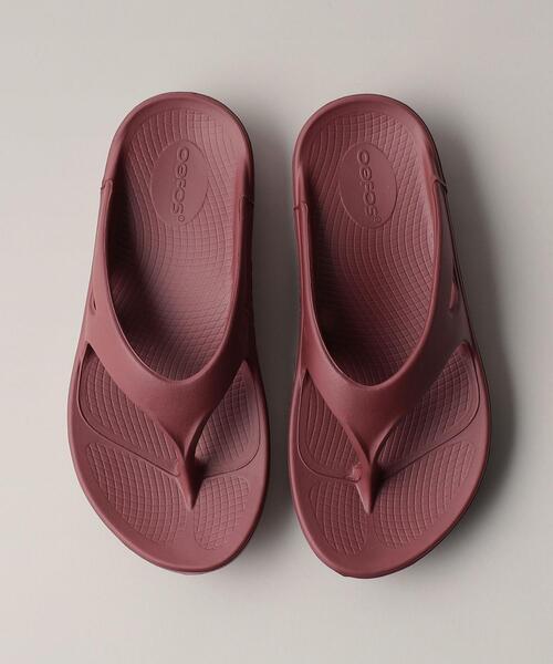 OOFOS（ウーフォス）の「＜OOFOS＞ Ooriginal（サンダル・レディース・ダークグレー/ワインレッド/ブラック/ライトブルー・23cm/24cm/25cm）」の6枚目の写真