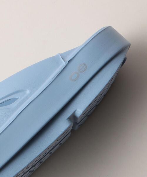 OOFOS（ウーフォス）の「＜OOFOS＞ Ooriginal（サンダル・レディース・ダークグレー/ワインレッド/ブラック/ライトブルー・23cm/24cm/25cm）」の22枚目の写真