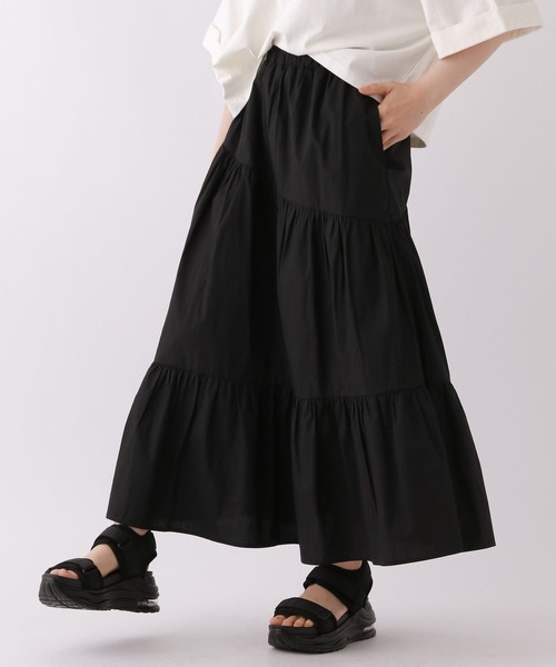 repipi armario(レピピ アルマリオ)の「コットンティアードロングスカート(スカート・キッズ・ホワイト/ブラック・SMALL/MEDIUM/LARGE)」の2枚目の写真