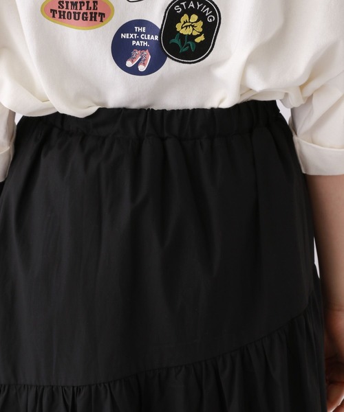 repipi armario(レピピ アルマリオ)の「コットンティアードロングスカート(スカート・キッズ・ホワイト/ブラック・SMALL/MEDIUM/LARGE)」の11枚目の写真
