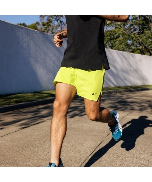 Reebok（リーボック）の「スピード3 ショーツ / TS SPEED 3.0 SHORT（その他パンツ・メンズ・イエロー系その他/ブラック/ブルー/グレー/オレンジ/マルーン/ダークグレー・LARGE/MEDIUM/SMALL/XX-LARGE/XXX-LARGE/X-LARGE/X-SMALL）」の19枚目の写真