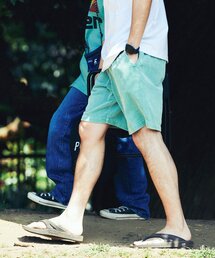 FADE コーデュロイショーツ