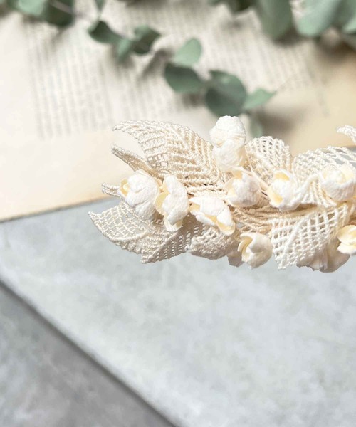 スズランと葉っぱレースのバレッタ（バレッタ/ヘアクリップ）｜m.soeur（エムスール）