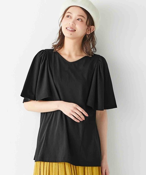 Viola e Viola(ヴィオラエヴィオラ)の「袖ギャザーフレアーゆるTシャツ(Tシャツ/カットソー・レディース・ネイビー/パープル/ミント/サンドグレー/ピンク/オフホワイト/ブラウン/杢グレー/チャコール/ブラック・MEDIUM/LARGE/XX-LARGE/XXX-LARGE/X-LARGE/XXXX-LARGE)」の3枚目の写真
