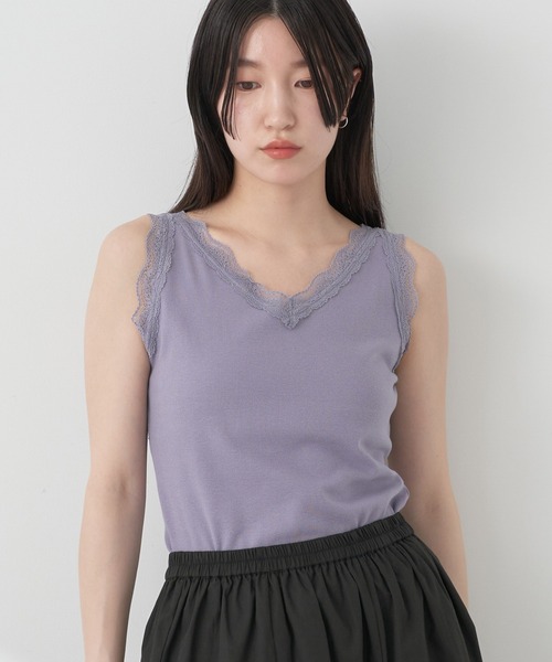 earth music&ecology（アースミュージックアンドエコロジー）の「前後2WAYレースタンクトップ（タンクトップ・レディース・ブラック/ラベンダー/サックスブルー/オフホワイト・S/M）」の4枚目の写真