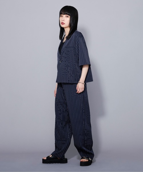 Ellno Loset（エルノロゼット）の「アシンメトリーウエストカーブパンツ/セットアップ対応（その他パンツ・メンズ・グレイッシュベージュ/ネイビー/ブラック・MEDIUM/SMALL/LARGE）」の14枚目の写真
