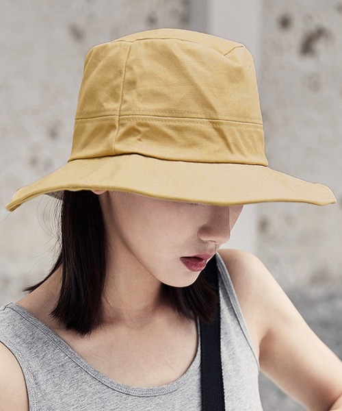 DAY CLOSET(デイ クローゼット)の「レディース 折り畳めるツバヒロバケットハット(ハット・レディース・ブラック/ベージュ・ONE SIZE)」の2枚目の写真