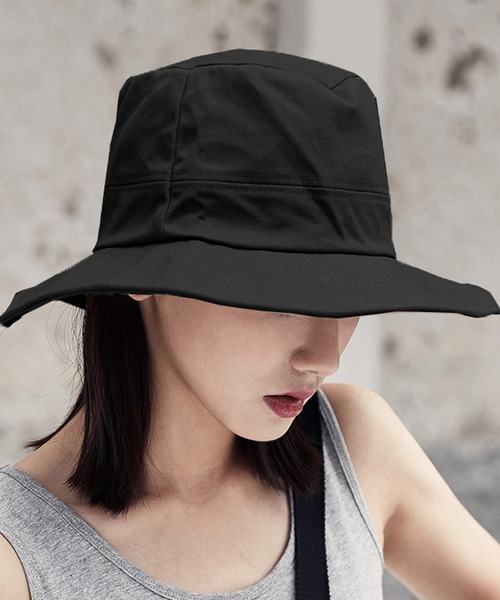 DAY CLOSET(デイ クローゼット)の「レディース 折り畳めるツバヒロバケットハット(ハット・レディース・ブラック/ベージュ・ONE SIZE)」の1枚目の写真