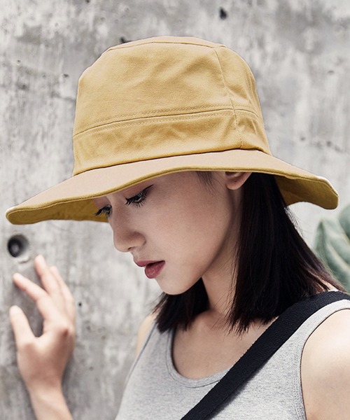 DAY CLOSET(デイ クローゼット)の「レディース 折り畳めるツバヒロバケットハット(ハット・レディース・ブラック/ベージュ・ONE SIZE)」の3枚目の写真