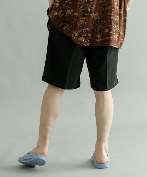 URBAN RESEARCH(アーバンリサーチ)の「T/Rイージーショーツ(その他パンツ・メンズ・カーキ/ブラック・LARGE/MEDIUM)」の4枚目の写真