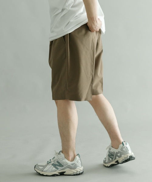 URBAN RESEARCH(アーバンリサーチ)の「T/Rイージーショーツ(その他パンツ・メンズ・カーキ/ブラック・LARGE/MEDIUM)」の8枚目の写真