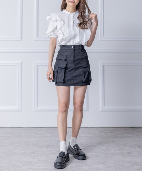 clear(クリア)の「フリルデザイン配色ステッチ半袖ブラウス≪2024SS≫(シャツ/ブラウス・レディース・ブラック/オフホワイト/ピンク・F)」の13枚目の写真