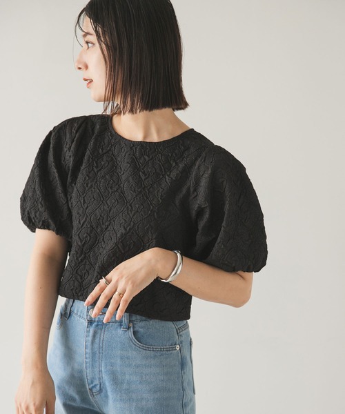 rectangle（レクタングル）の「ジャガードパフスリーブトップス（シャツ/ブラウス・レディース・アイボリー/ブラック・FREE）」の3枚目の写真