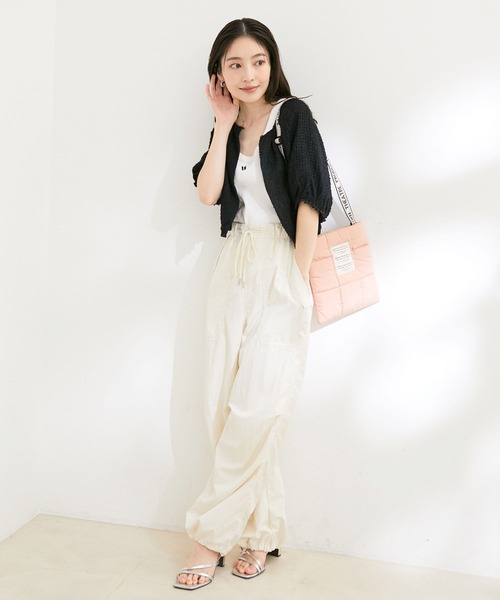 VIS（ビス）の「【洗える】リバーシブルシフォンジャガードブラウスカーディガン（カーディガン/ボレロ・レディース・ブラック/オフホワイト・FREE）」の8枚目の写真