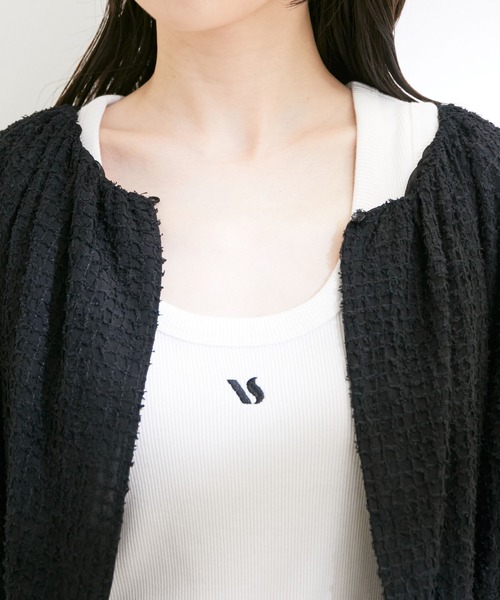 VIS（ビス）の「【洗える】リバーシブルシフォンジャガードブラウスカーディガン（カーディガン/ボレロ・レディース・ブラック/オフホワイト・FREE）」の12枚目の写真