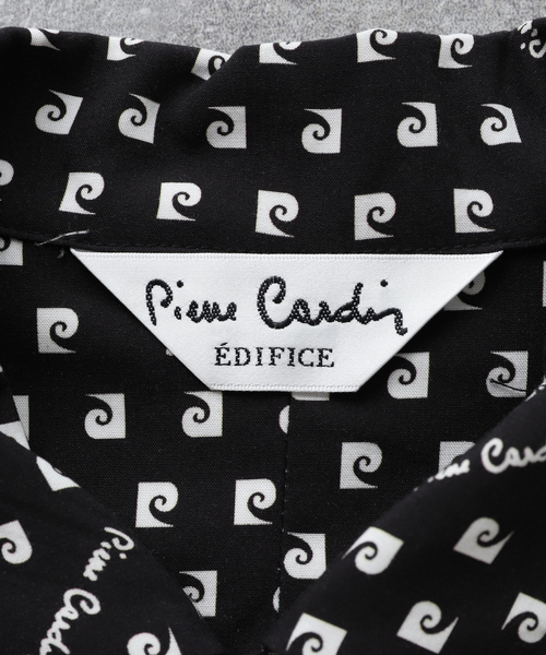 pierre cardin（ピエールカルダン）の「【Pierre Cardin / ピエール カルダン】別注 モノグラム柄 オープンカラーシャツ（シャツ/ブラウス・メンズ・ブラック/グリーン・MEDIUM/LARGE）」の3枚目の写真