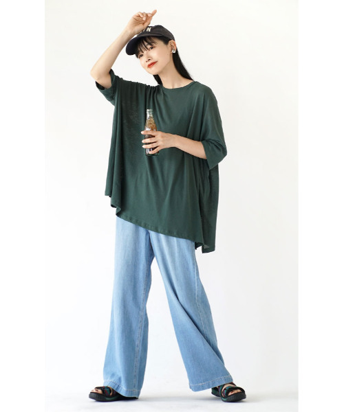 e-zakkamania stores（イーザッカマニアストアーズ）の「ドライタッチスラブ 2wayワイドプルオーバー（Tシャツ/カットソー・レディース・ブラック/ダークグリーン・フリー）」の5枚目の写真