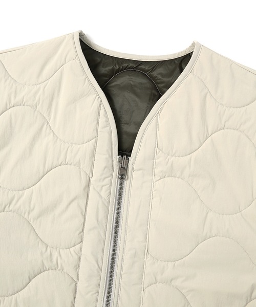 thisisneverthat(ディスイズネバーザット)の「POLARTEC Reversible Quilted Jacket(ブルゾン・メンズ・ストーン/ライトカーキ/ベージュ・L/S/XL/M)」の4枚目の写真