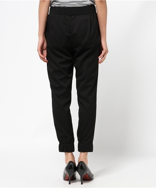 OUTLET（アウトレット）の「【CAPRICIEUX LE'MAGE】裾ゴムドロストパンツ（その他パンツ・レディース・ホワイト/ブラック/グレー・FREE）」の6枚目の写真