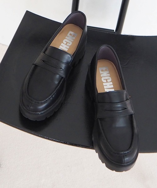 enchanted（エンチャンテッド）の「晴雨兼用プラットフォームペニーローファー（ローファー・レディース・ライトブラック/ブラック・23.5/24.5/24/22.5/23）」の21枚目の写真