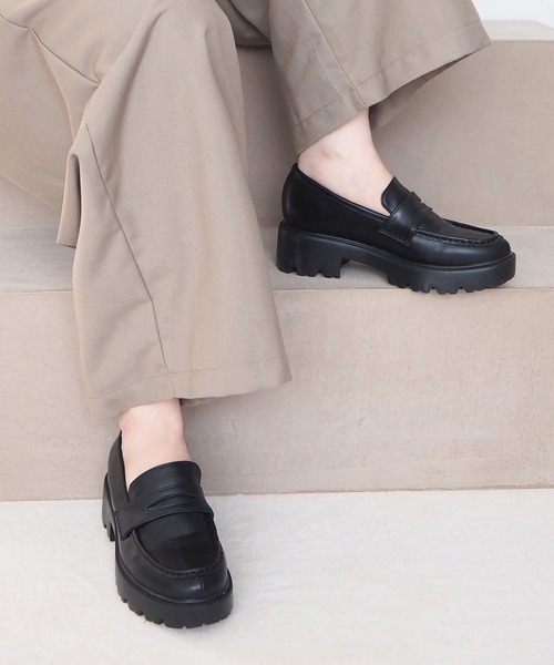 enchanted（エンチャンテッド）の「晴雨兼用プラットフォームペニーローファー（ローファー・レディース・ライトブラック/ブラック・23.5/24.5/24/22.5/23）」の22枚目の写真